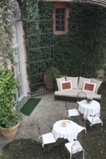 Enlarge photo 89