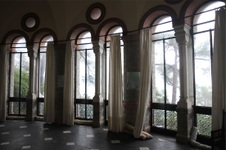 Enlarge photo 38