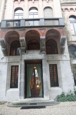 Enlarge photo 63