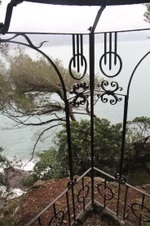 Enlarge photo 217