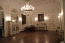 Enlarge photo 12