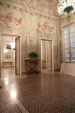 Enlarge photo 65