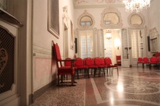 Enlarge photo 68