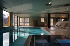 Enlarge photo 11