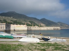 Enlarge photo 4