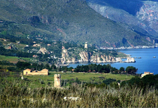 Enlarge photo 9