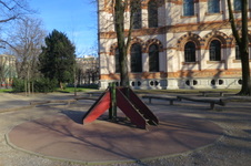 Enlarge photo 14
