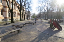Enlarge photo 16