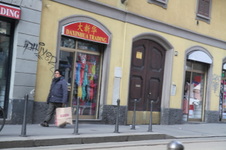 Enlarge photo 89