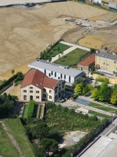 Enlarge photo 53