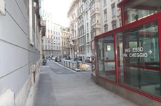 Enlarge photo 8