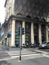 Enlarge photo 38