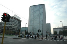 Enlarge photo 2
