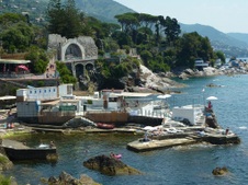Enlarge photo 10
