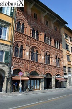 Enlarge photo 8