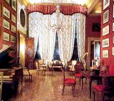 Enlarge photo 54