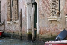 Enlarge photo 51