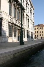 Enlarge photo 65