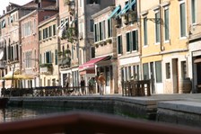 Enlarge photo 66