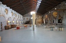 Enlarge photo 19