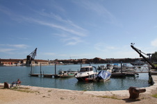 Enlarge photo 33