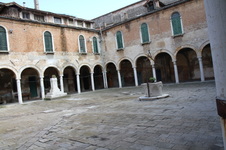 Enlarge photo 62