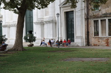 Enlarge photo 69