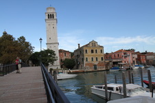 Enlarge photo 77