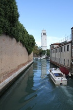Enlarge photo 79