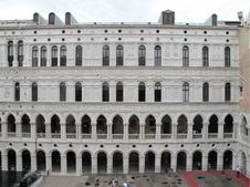 Enlarge photo 28
