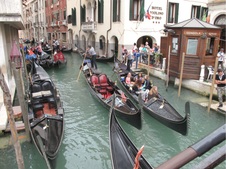 Enlarge photo 38