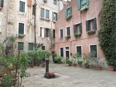 Enlarge photo 48