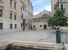 Enlarge photo 53