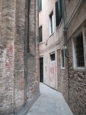 Enlarge photo 89