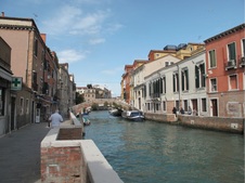 Enlarge photo 105