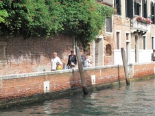 Enlarge photo 108
