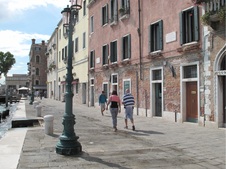 Enlarge photo 121