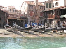 Enlarge photo 124