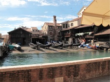 Enlarge photo 125