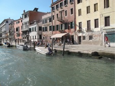 Enlarge photo 149