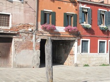Enlarge photo 152