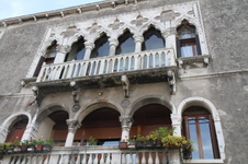 Enlarge photo 32