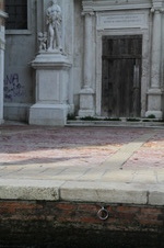 Enlarge photo 51