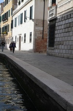 Enlarge photo 69