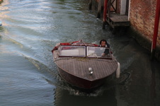 Enlarge photo 82
