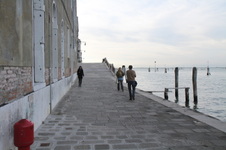 Enlarge photo 106