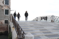 Enlarge photo 109