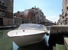 Enlarge photo 9