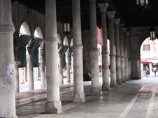 Enlarge photo 51