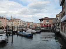 Enlarge photo 57